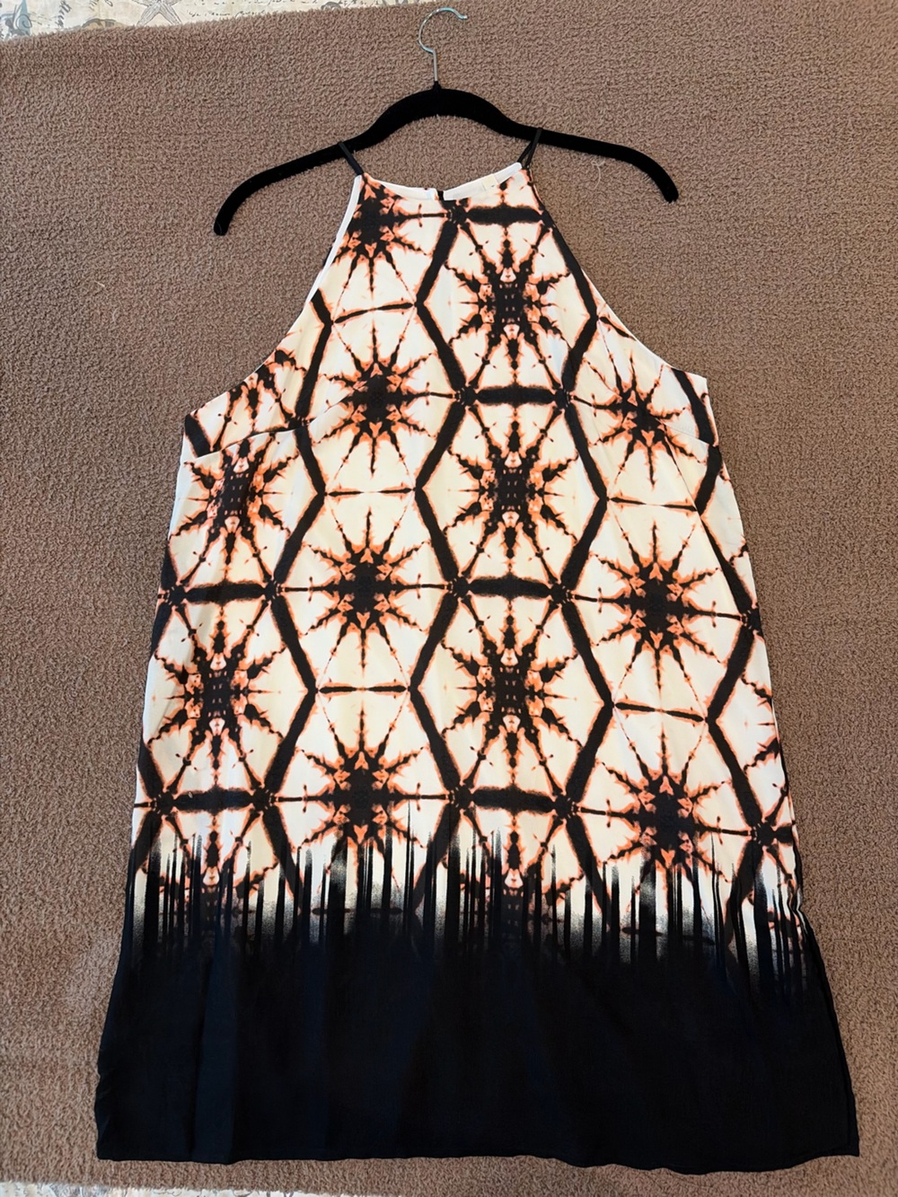 Tyche Black & Cream Geometric Tie-Dye Tank Top
